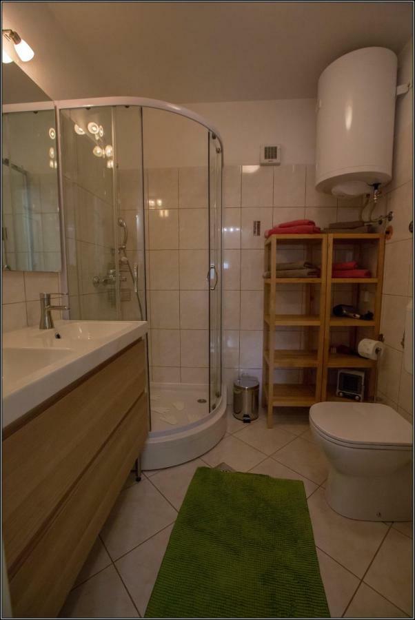 Apartma Aja Lägenhet Koper Exteriör bild